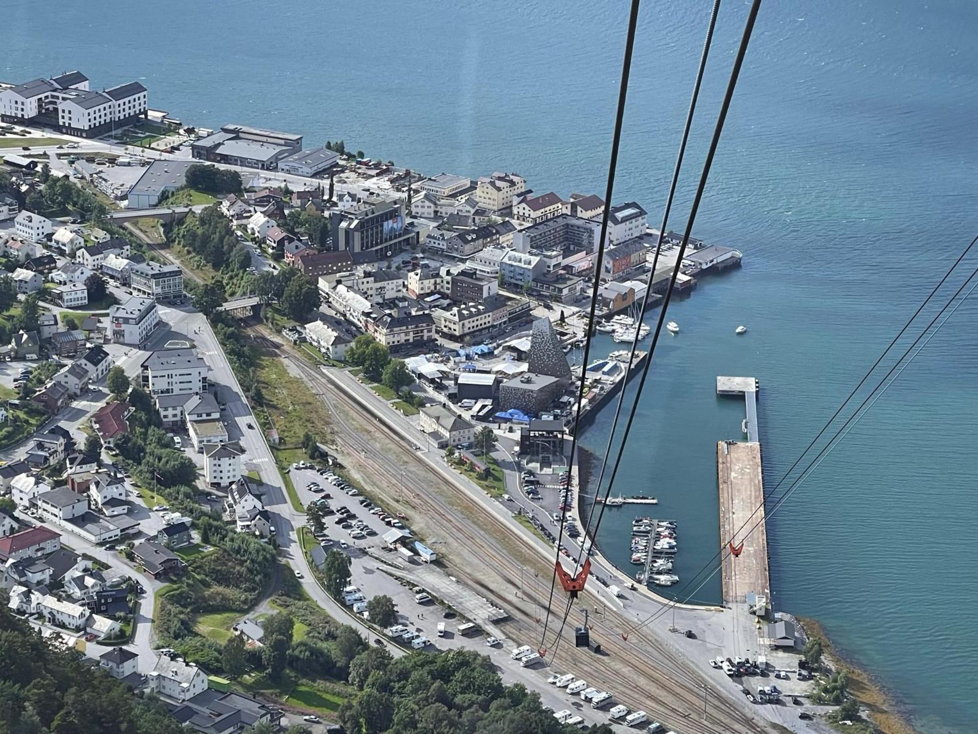 Apartamento Bakkebo Rampestreken Åndalsnes Exterior foto