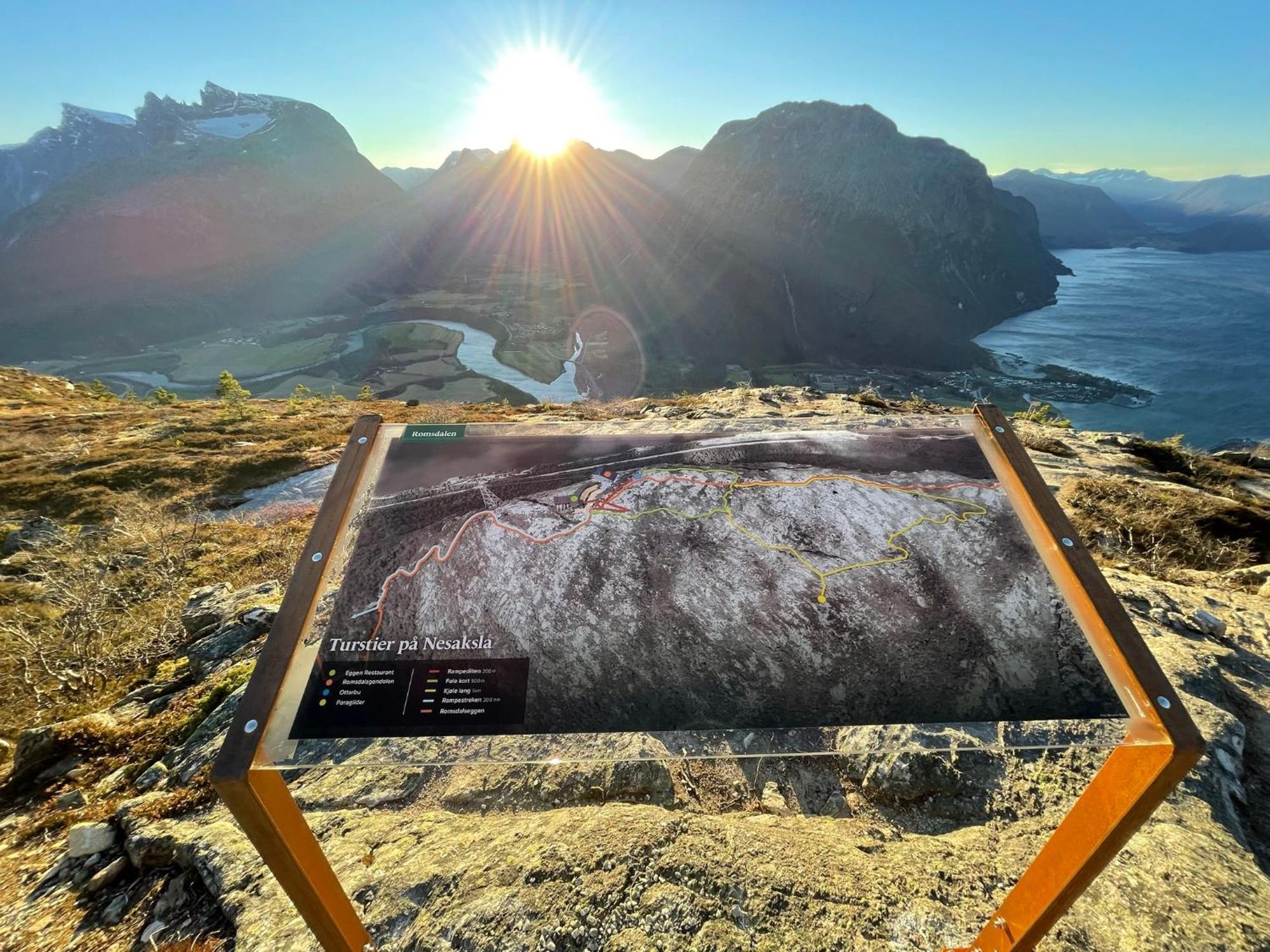 Apartamento Bakkebo Rampestreken Åndalsnes Exterior foto